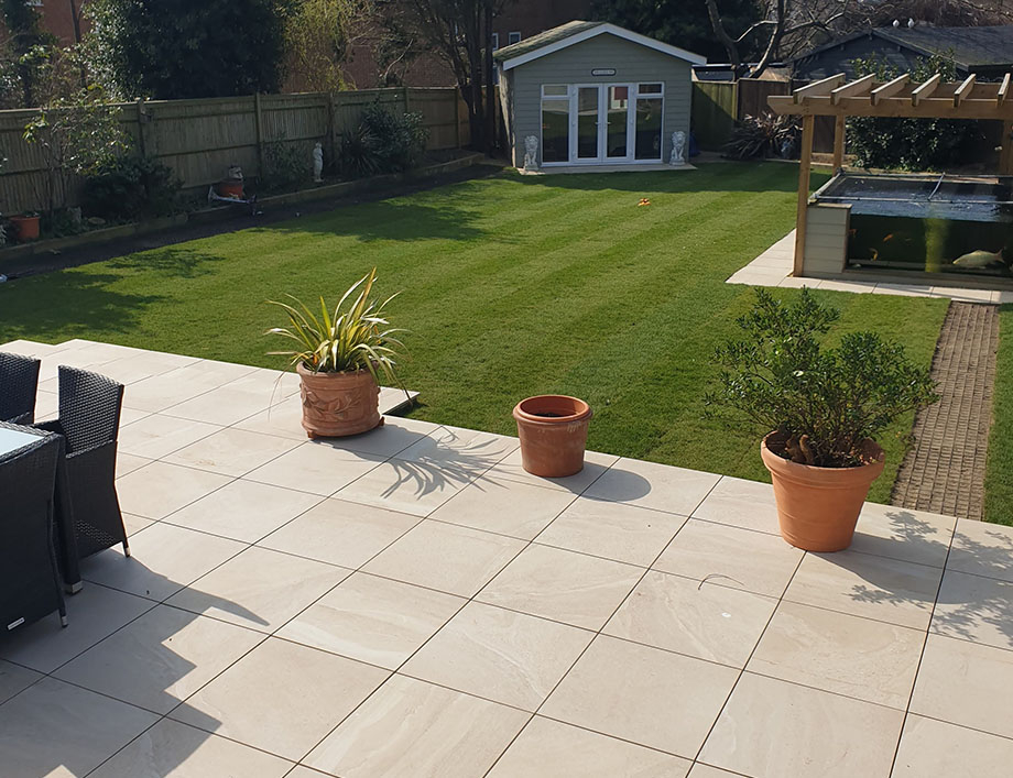 Porcelain vs Natural Stone Paving — Which Is Best for Your Patio?